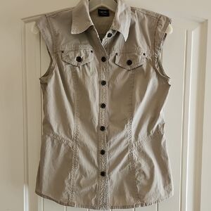 Tribal Khaki Cap Sleeve Button up Front Vest, Extra Small